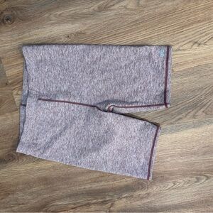 ALO Yoga Mauve Heather Shorts